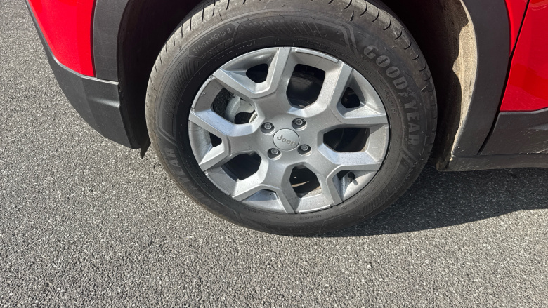 Jeep Avenger 1.2 Altitude 5dr Petrol Hatchback